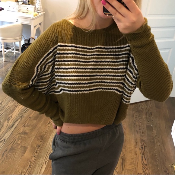 SOLD❤️Urban Outfitters Army Green Striped Sweater - Picture 1 of 5